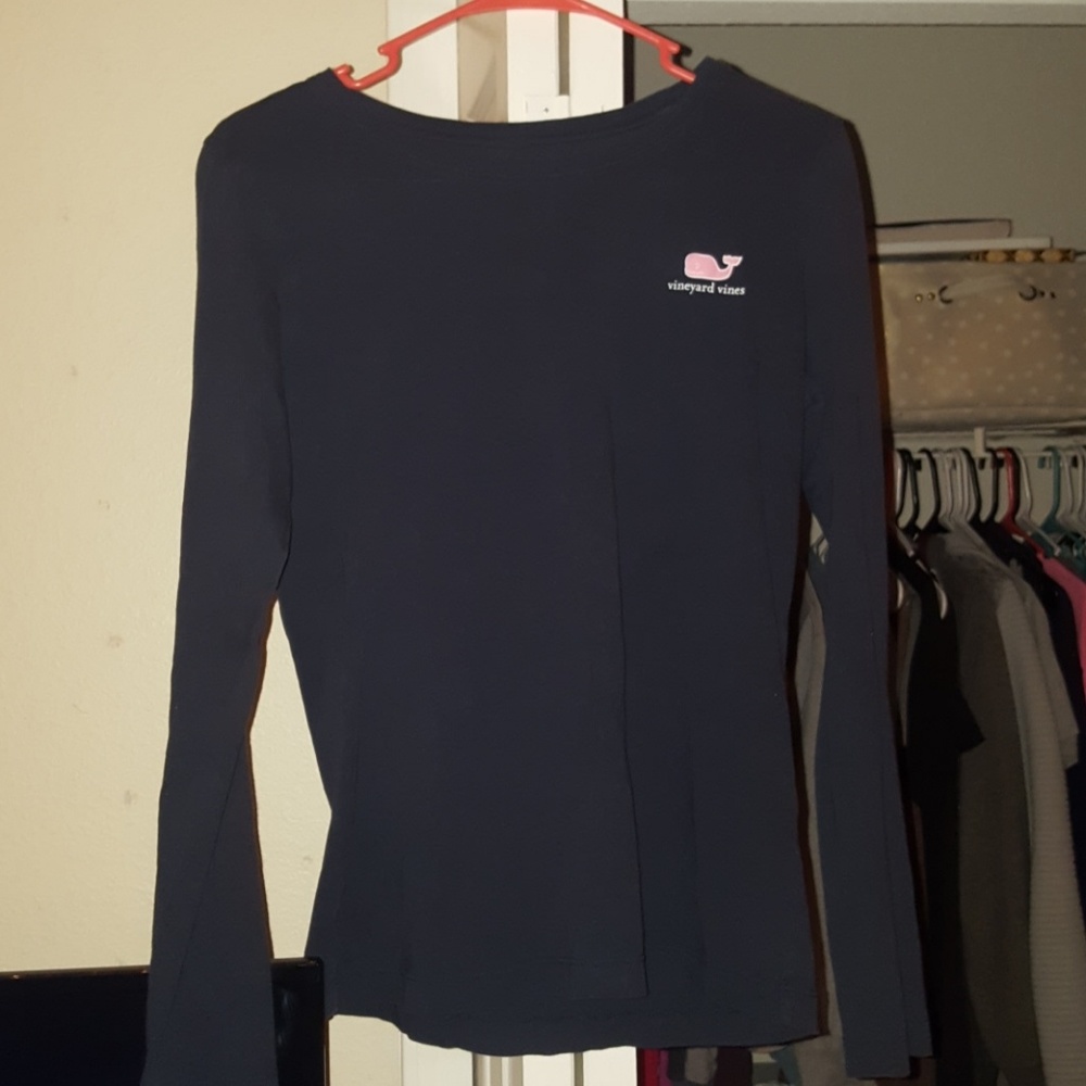 Vineyard vines long sleeve navy shirt